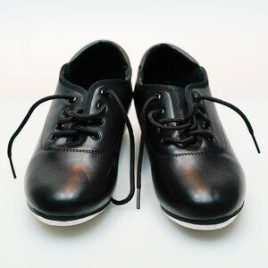 Stelle Tap Shoes size 2ML (+ EXTRA)